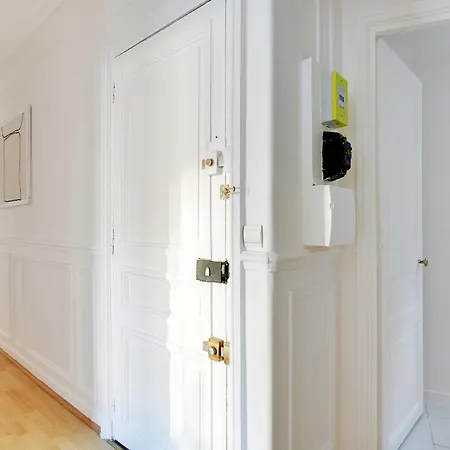 Апартаменты Beautiful - 2br 4p - Arc De Triomphe *